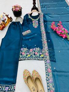 NUEVO SALWAR KAMEEZ DE DISEÑO MODERNO PARA FIESTAS, CON PALAZZO Y DUPATTA, MANGAS COMPLETAS, TRABAJO EN RELIEVO - Product Image 4