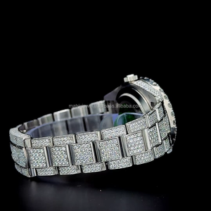 นาฬิกาอัตโนมัติขอบเพชรทรงบิ๊กพอยเตอร์ หน้าปัดแบบอารบิก สีทองคำขาว ประดับเพชรโมอิสซาไนต์ VVS น้ำหนัก 24.5 กะรัต - Product Image 5