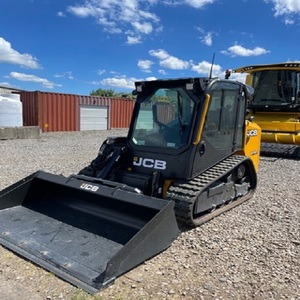 Cargadora Compacta JCB para Trabajo Pesado con Ingeniería Robusta, Alta Potencia de Elevación y Excelente Productividad en el Campo - Product Image 3
