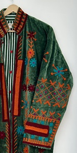 Handmade Embroidered Suzani <b>Velvet</b> <b>Jacket</b> <b>Women</b> Boho Floral Uzbek Unisex Plus Size Autumn/Winter Eco-Friendly - Product Image 5