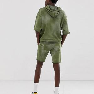 เสื้อฮู้ดดี้แขนสั้นผ้าฟลีซแห้งเร็วแบบดีไซน์พิเศษคุณภาพสูง ล้างสีด้วยกรด พร้อมกางเกงขาสั้นทรงสตรีทแวร์ลำลองไหล่ตก - Product Image 2