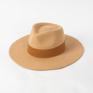 Chapeau Fedora en polyester tendance pour femmes et hommes, style classique, décontracté, à large bord, chapeau jazz - Product Image 1