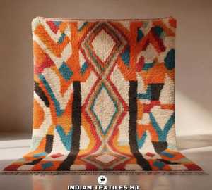 Alfombra Beni Ourain Marroquí de Lana Anudada a Mano de Lujo, Diseño Bordado Estilo Indio, Lavable, para Uso en Interiores y Exteriores, por ITHL - Product Image 1