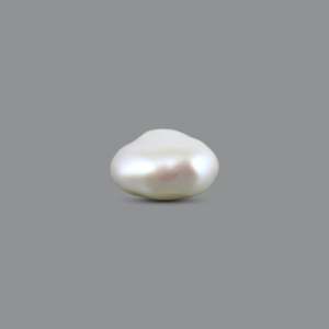 Handcrafted 4.05 Carat Keshi Pearl Loose Gemstone for Fine Jewelry - Product Image 3