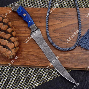 Couteau de Chef Professionnel à Fileter en Acier Damas 7 Pouces, Manche en Résine Full Tang Fait Main, Ergonomique, Ajustable, Très Tranchant - Product Image 4