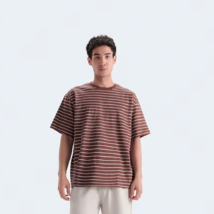 Camiseta Casual Ajustada de Poliéster/Algodón con Estampado de Leopardo - Product Image 2