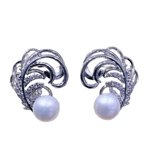 Pendientes Colgantes Versátiles de Estilo Palacio Retro con Plumas y Perlas de Agua Dulce, Nuevo Diseño de Nicho Exquisito de Lujo Ligero de Estilo Chino - Product Image 5