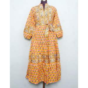 Nuevo Vestido Casual para Mujer, Estampado Floral a Mano, Ecológico, con Mangas Abullonadas, Cuello en V, Talla Grande, Silueta en A, Cierre con Botones - Product Image 3