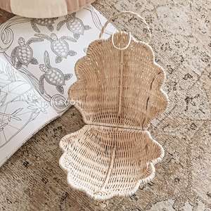 Bolsos con forma de concha marina, cestas de ratán natural con asa para niñas, accesorios infantiles a precio económico. - Product Image 4