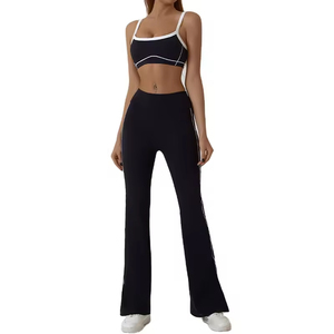 Conjunto de Yoga sin Costuras de 2 Piezas, Top Corto de Cintura Alta y Pantalones Acampanados, Color Sólido con Ribete en Contraste, Ropa Deportiva para Mujer - Product Image 1