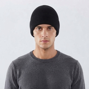 Bonnet d'hiver unisexe en tricot côtelé, doux, confortable et extensible, idéal pour les froids, par le fabricant - Product Image 1