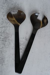Juego de 2 utensilios para ensalada hechos a mano con cuerno de búfalo, cucharas y tenedores de material natural, utensilios de cocina ecológicos. - Product Image 6