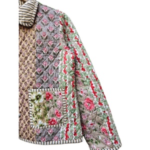 Chaqueta Acolchada Estilo Burfi de Algodón Vintage Hecha a Mano en India, Diseño de Rayas Bordadas, Impermeable, Reversible, Ecológica, para Mujer - Product Image 3