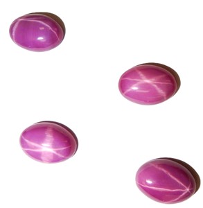 Rubí Estrella de Corte Ovalado 9x13 mm, 6 Quilates, Cabujón Pulido Creado en Laboratorio con Efecto de Estrella de 6 Puntas para Joyería - Product Image 1