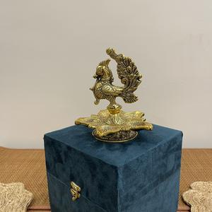 Adorno Metálico Hecho a Mano con Forma de Pavo Real, 5 DIYA, Grande, Dorado, con Caja de Terciopelo - Product Image 2