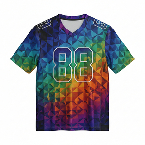 เสื้อฟุตบอลคอวีสีแดงแบบยูนิเซ็กซ์ พิมพ์ลายแบบซับลิเมชั่น ระบายเหงื่อได้ดี ระบายอากาศได้ดี แขนสั้น ทรงปกติ สำหรับผู้ใหญ่ สามารถปรับแต่งได้ - Product Image 4