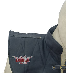 Gorget médiéval matelassé fait main en coton noir pour chevalier, idéal pour reconstitution historique, cosplay, Halloween et Pâques - Product Image 4