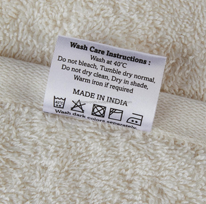 Serviettes de bain d'hôpital en coton de haute qualité 400 GSM, épaisses, douces, légères, séchage rapide, tissu pour soins intensifs, fourniture OEM pour hôpitaux - Product Image 3