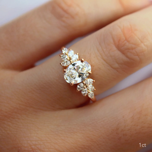 แหวนทองคำ 14k ทรงรีประดับเพชรทรงมาร์คีส์ด้านข้าง สไตล์โรแมนติก - Product Image 2