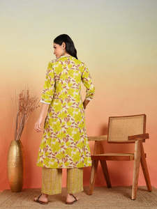 ชุดคุर्ตาผ้าฝ้ายพิมพ์ลายดอกไม้ทรงตรง แขนสามส่วน คอจีน แต่งกระจก  สำหรับผู้หญิง ฤดูร้อน แห้งเร็ว - Product Image 3