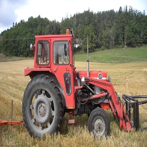 Compre un Tractor Massey Ferguson 135 de 70HP con Tracción en las 4 Ruedas y Transmisión por Engranajes, un Tractor Confiable con Caja de Cambios y Bomba Diseñados para Uso Agrícola a Largo Plazo - Product Image 4