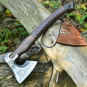 Hache Viking artisanale personnalisée avec lame gravée, qualité industrielle, hache de chasse, manche en bois, fourreau en cuir SHORT SIGN INDUSTRY 3-Year - Product Image 2