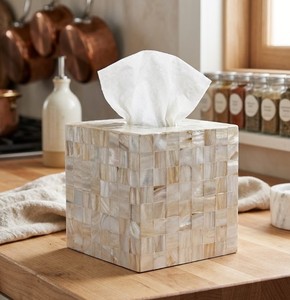 Caja de pañuelos de lujo hecha a mano con nácar, cubierta cuadrada decorativa de concha de capiz para el hogar, baño y sala de estar - Product Image 5
