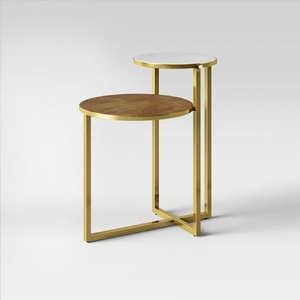 Table d'appoint en aluminium raffiné de haute qualité, mobilier de qualité supérieure, accent métallique, tables ottomanes pour hôtel, maison, salon, laiton - Product Image 4
