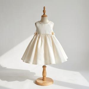 ชุดเดรสปาร์ตี้สำหรับเด็กผู้หญิงผ้าซาตินสีครีม ทรงเอไลน์คลาสสิก ชุดสำหรับพิธีศีลมหาสนิท เนื้อผ้าระบายอากาศได้ดี สวมใส่สบาย เหมาะสำหรับงานทุกวัน - Product Image 1