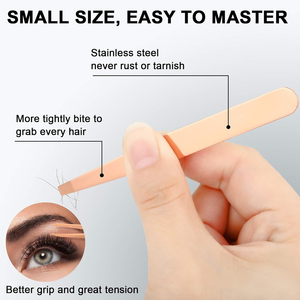 Juego de Pinzas Profesionales para Cejas con Punta Fina y Cepillo, Chapadas en Oro, Herramientas Duraderas de Lujo para Depilación Facial - Product Image 3