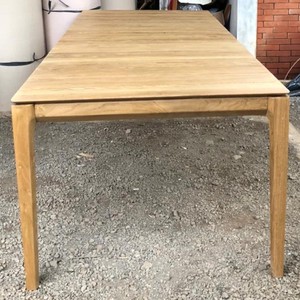 Table carrée en teck pour hôtel commercial, de qualité professionnelle, résistante aux intempéries, finition à base d'eau, pour dinette extérieure - Product Image 6