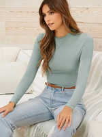 Bayan Uzun Kollu Crop Top Adaçayı Yeşili Dar Kesim Streç Kumaş Günlük Moda Sokak Giyimi