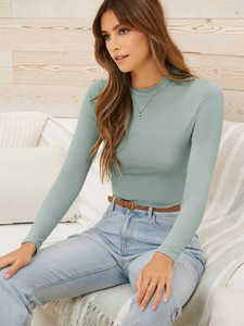 Haut court à manches longues pour femme, vert sauge, coupe ajustée, tissu extensible, mode décontractée, streetwear - Product Image 3