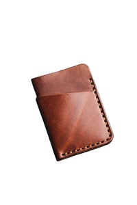 Portefeuille court en cuir de vache véritable pour homme avec logo personnalisé 2024, fermeture ouverte, avec lettre et broderie par Standard International - Product Image 2