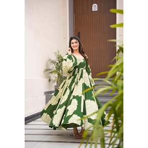 ชุดราตรีงานพรอมพิมพ์ลายดิจิทัลสวยงาม ดีไซน์หรูหรา สำหรับงานปาร์ตี้ - Product Image 3