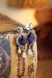 Pendientes de plata de lujo para mujer con diamantes cultivados en laboratorio con corte de pera y piedras laterales de zafiro azul, joyería de boda - Product Image 1