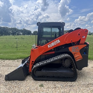 Chargeuse-pelleteuse compacte Kubota SVL97 2 de qualité supérieure, mini-chargeuse durable, équipement 2023, idéale pour entrepôt, ferme et chantier - Product Image 3