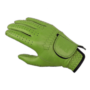 Gants de golf professionnels de qualité supérieure, pour droitiers et gauchers, respirants, en tissu doux, avec logo et couleur personnalisés. - Product Image 1