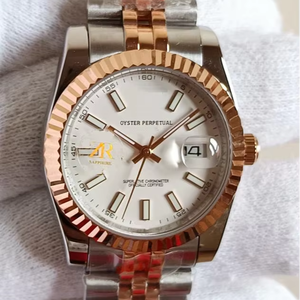 นาฬิกาข้อมือหรูหรา 36 มม. ระบบจักรกล คุณภาพสูง รุ่นลิมิเต็ดอิดิชั่น สไตล์ฮิปฮอป สองสี พร้อมจี้เงิน หน้าปัดลายการ์ตูนสีขาว พร้อมเข็มเรืองแสง - Product Image 1