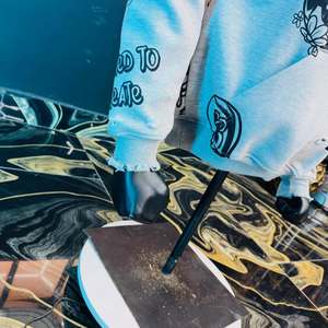 Sudadera con capucha unisex de streetwear, extragrande, de algodón 100% de alto gramaje, estilo vintage, con cremallera, efecto desgastado y lavado ácido - Product Image 6