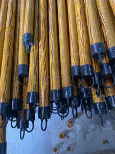 ด้ามไม้กวาดยูคาลิปตัสเคลือบลายไม้พีวีซีจากโรงงาน - Product Image 6