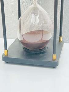 Horloge à sable vintage en laiton et bois de 10 pouces, 60 minutes, minuteur pour la décoration de la maison - Product Image 5