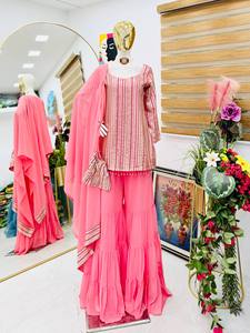ชุดส่าหรีปักเลื่อมสีชมพูสำหรับผู้หญิง ชุดเดรสพร้อมผ้าคลุมไหล่สำหรับงานปาร์ตี้ งานแต่งงาน และงานเทศกาล - Product Image 6