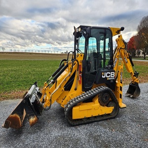 Retroexcavadora JCB 1CXT diseñada para construcción, agricultura y paisajismo con excelente rendimiento. - Product Image 2
