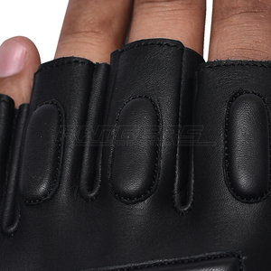 Guantes Tácticos de Medio Dedo al por Mayor, Guantes de Caza Negros con Nudillos Acolchados para Uso en Exteriores, Guantes Tácticos de Cuero Personalizados OEM - Product Image 3