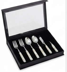 Ensemble élégant de 5 couverts en métal avec manche en nacre, passe au lave-vaisselle, pour mariage - Product Image 6