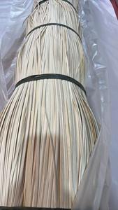 CANNE DE ROTIN TRÈS BLANC NOYAU DE ROTIN PEAUX DE ROTIN pour Design traditionnel Mobilier d'extérieur et d'intérieur - Product Image 3