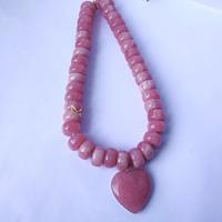 MN EXPORTS Collier en résine perlée avec pendentif cœur en perle naturelle, bijou tendance pour femme, idéal pour fêtes et mariages, cadeau