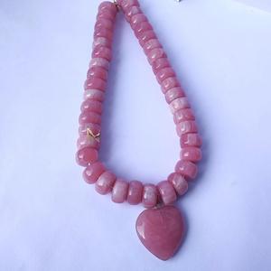 <b>Resin</b> Beaded Necklace with Natural Pearl Heart Pendant Fashion Party Women's Jewelry Gift - Product Image 1