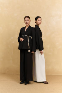 Conjunto de 2 Piezas para Mujer, Blazer Tejido con Cuello de Solapa y Pantalones Largos, Manga Larga, Color Liso, Transpirable - Product Image 3